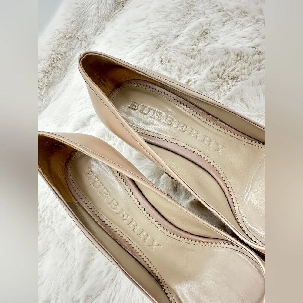 Burberry Leather Nude Pointed Toe Heels 40 US 10‎ - Picture 6 of 13